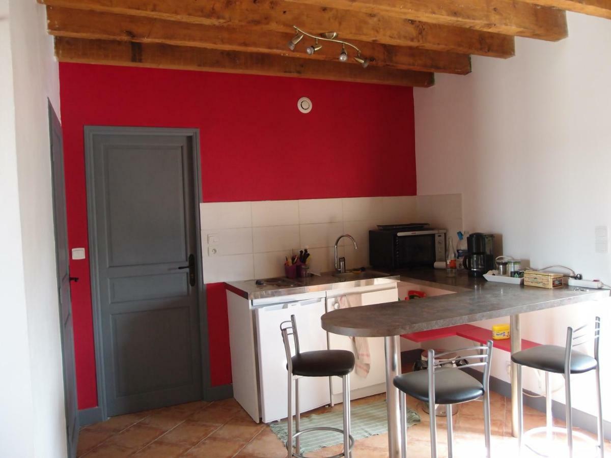 Petit gîte à la ferme Rosnay  Extérieur photo
